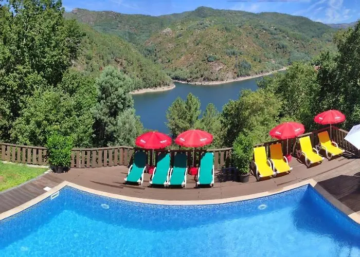 Casa Encosta Do Rio-ferias No Geres 아파트